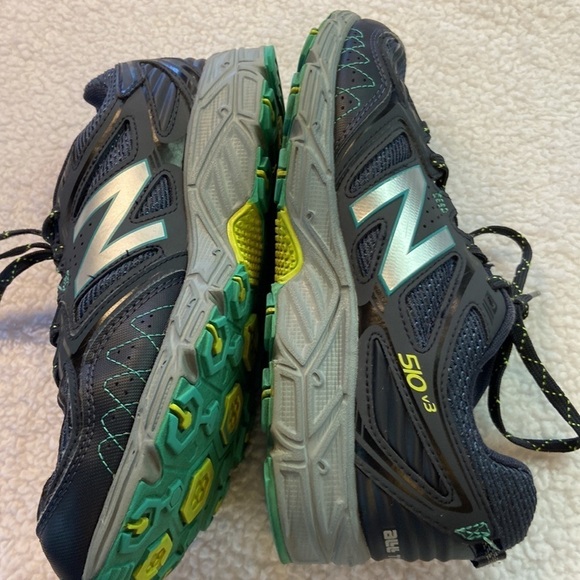 New Balance 510v3 All Terrain Athletic Sneaker Grey Teal Trail Runner Preowned - Picture 6 of 13